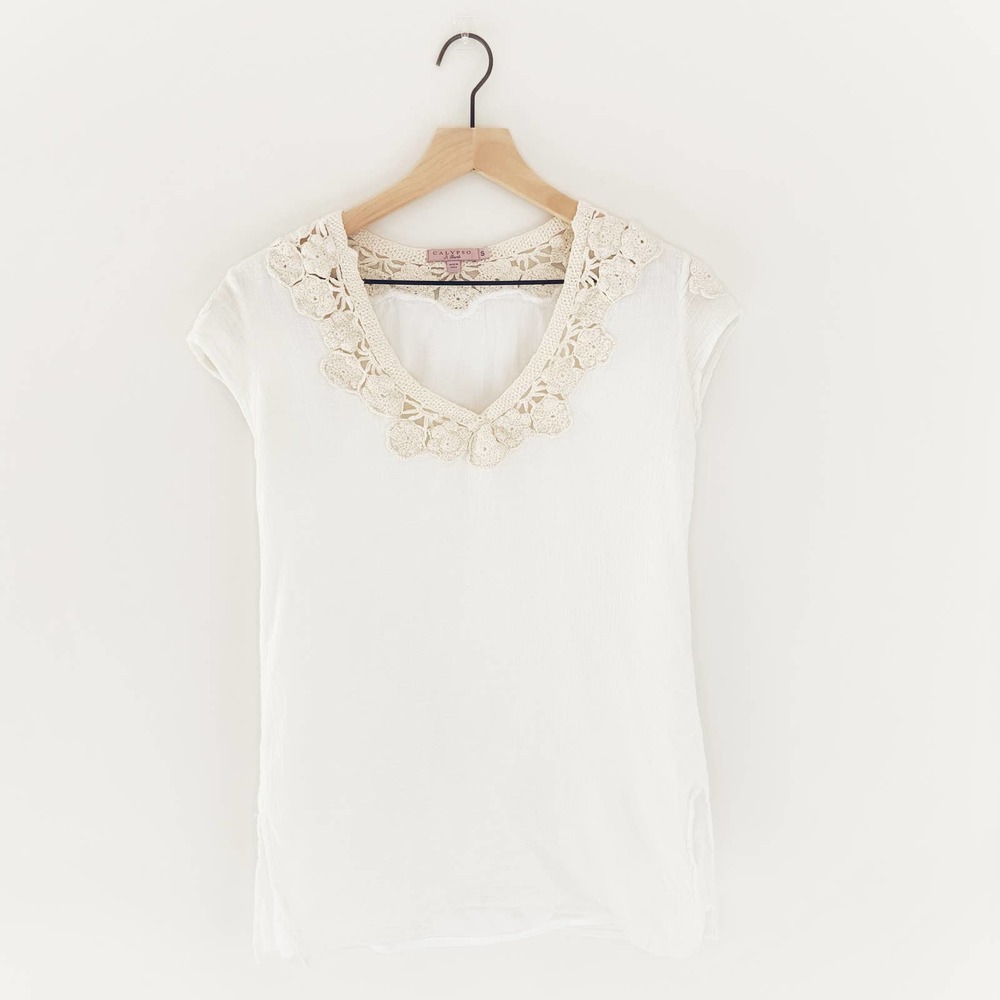 Calypso St. Barth White Crochet V-neck Size S